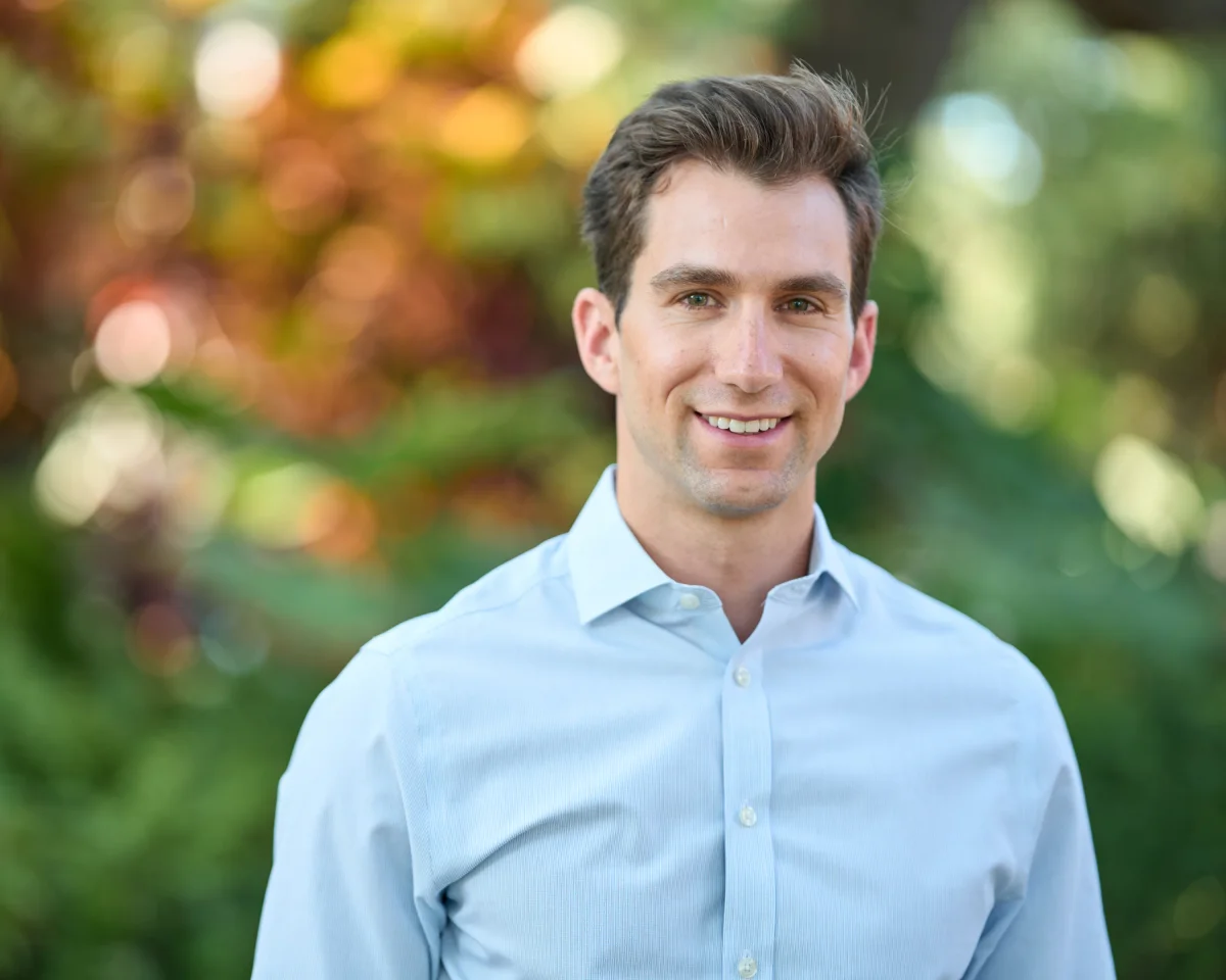 Lifestyle headshot South Florida
